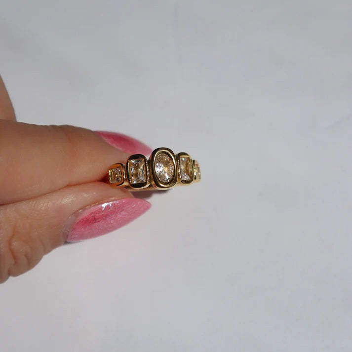 Eden Zircon Ring