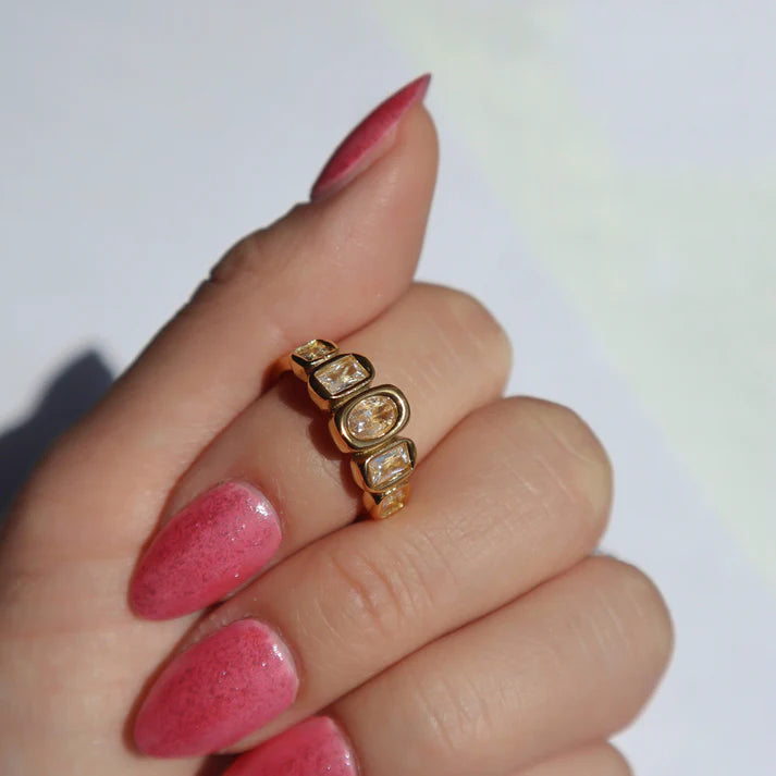Eden Zircon Ring