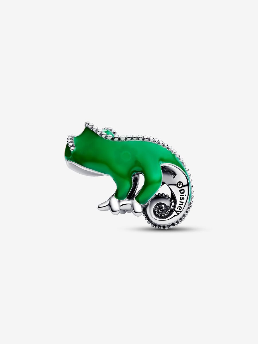 Evora Lizardé Charm